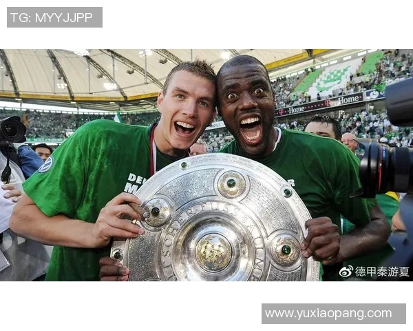 十年德国与西班牙足球的较量与变迁分析