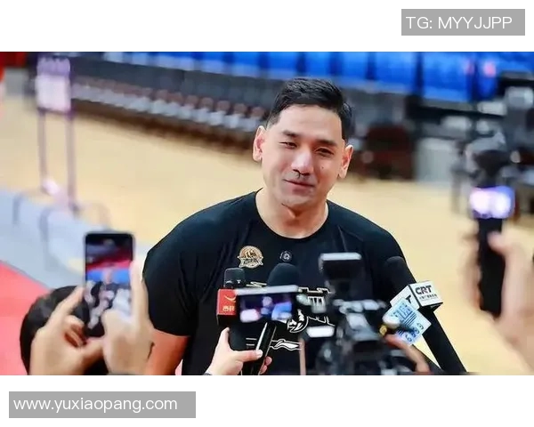 谢菲尔德与布里斯的激烈对决谁能笑到最后分析比赛关键因素与战术布局