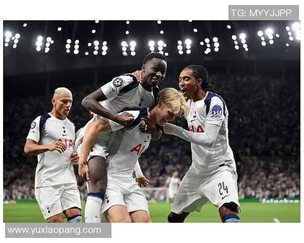 英超焦点战西布朗主场迎战热刺双方争夺三分激战一触即发